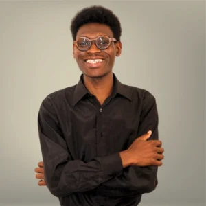 professor Estêvão Chissano01 Estêvão Chissano