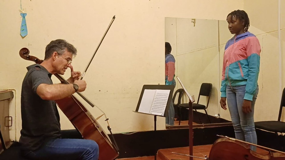 Masterclass de violoncelo com Peter Martens