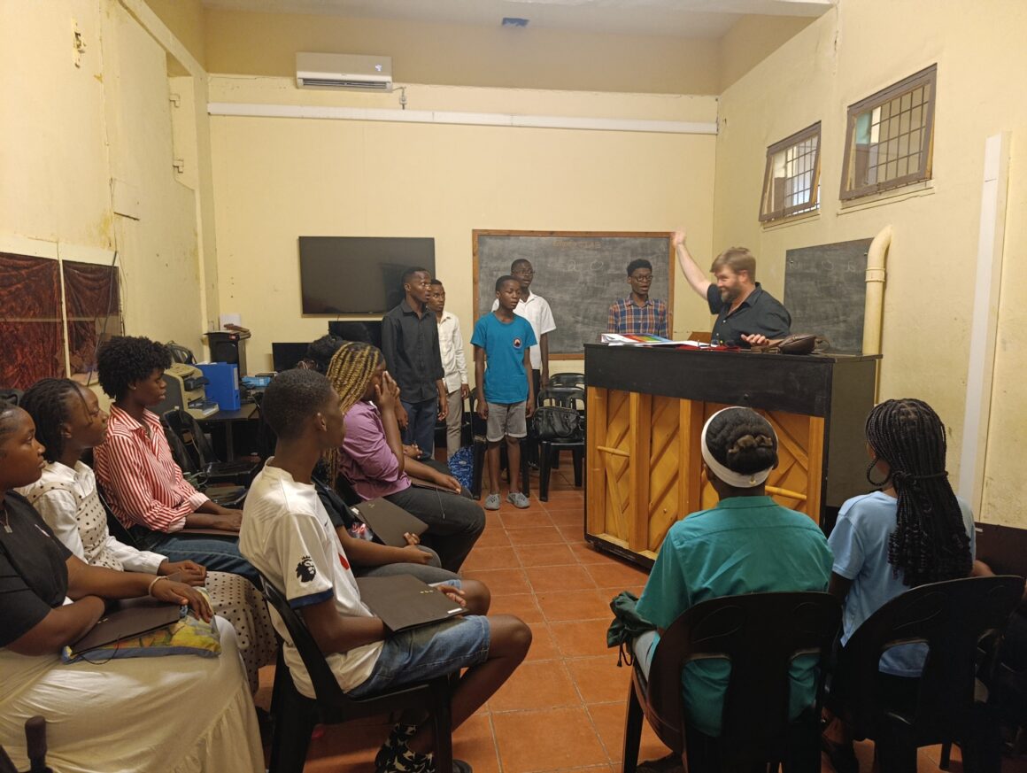 Workshop de coro com prof Zander Kritzinger